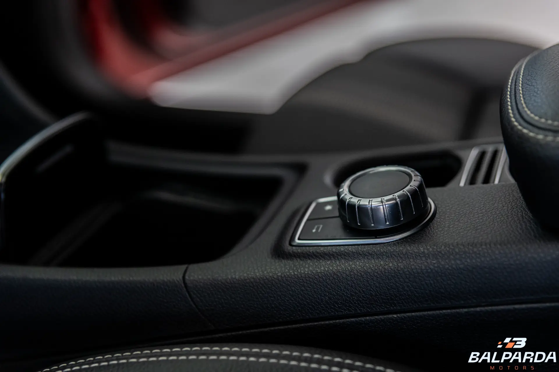 Mercedes Benz GLA 200FF - foto 16