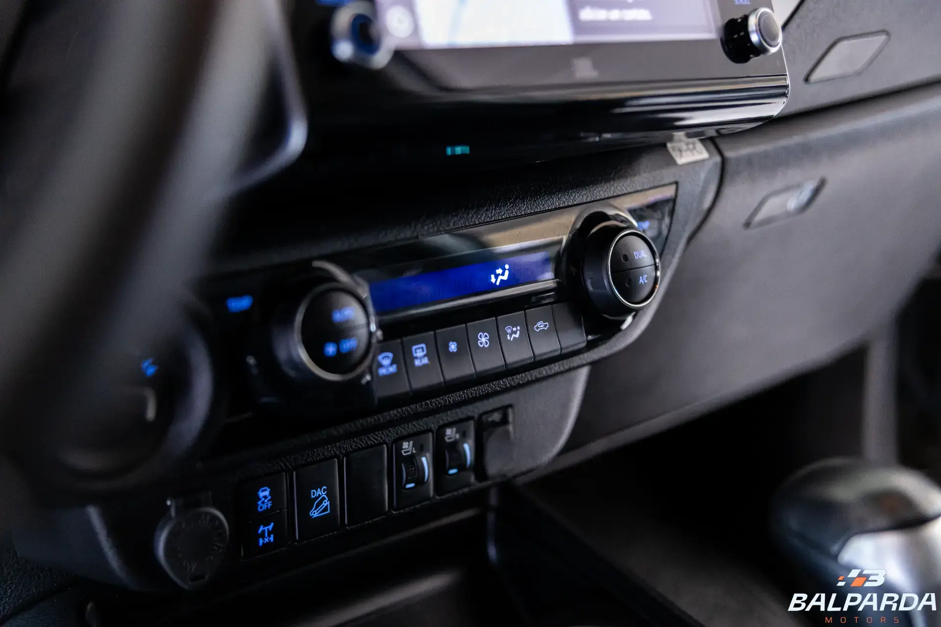 Toyota Hillux CDSRXA 4FD - foto 20