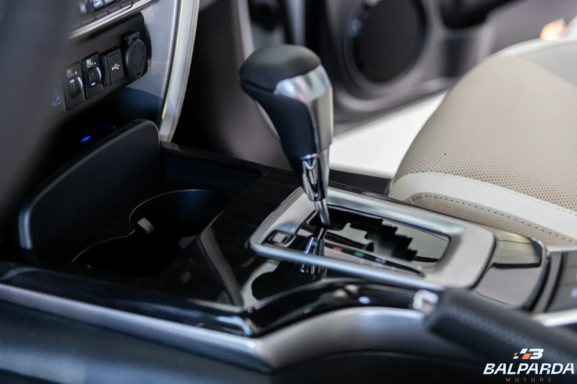 Toyota Hilux SWSRXA4FD - foto 12