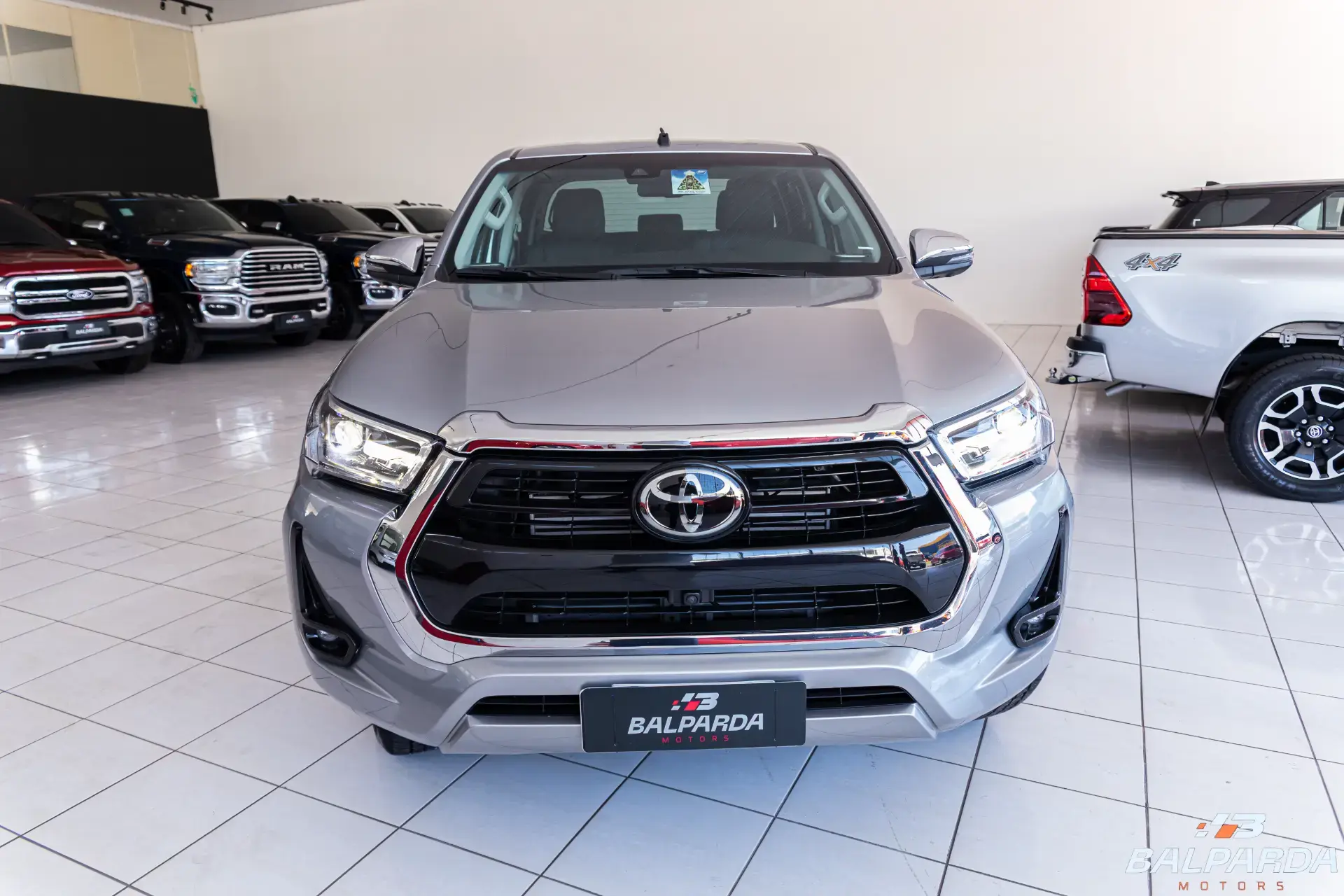 Toyota Hilux CDSRXA 4FD - foto 6