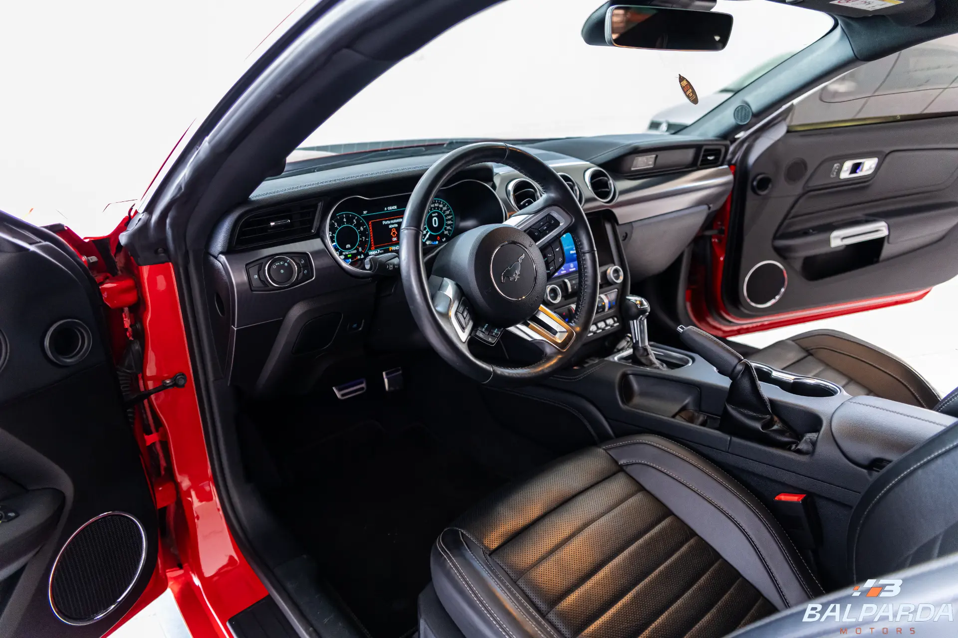 Mustang Mach1 - foto 18