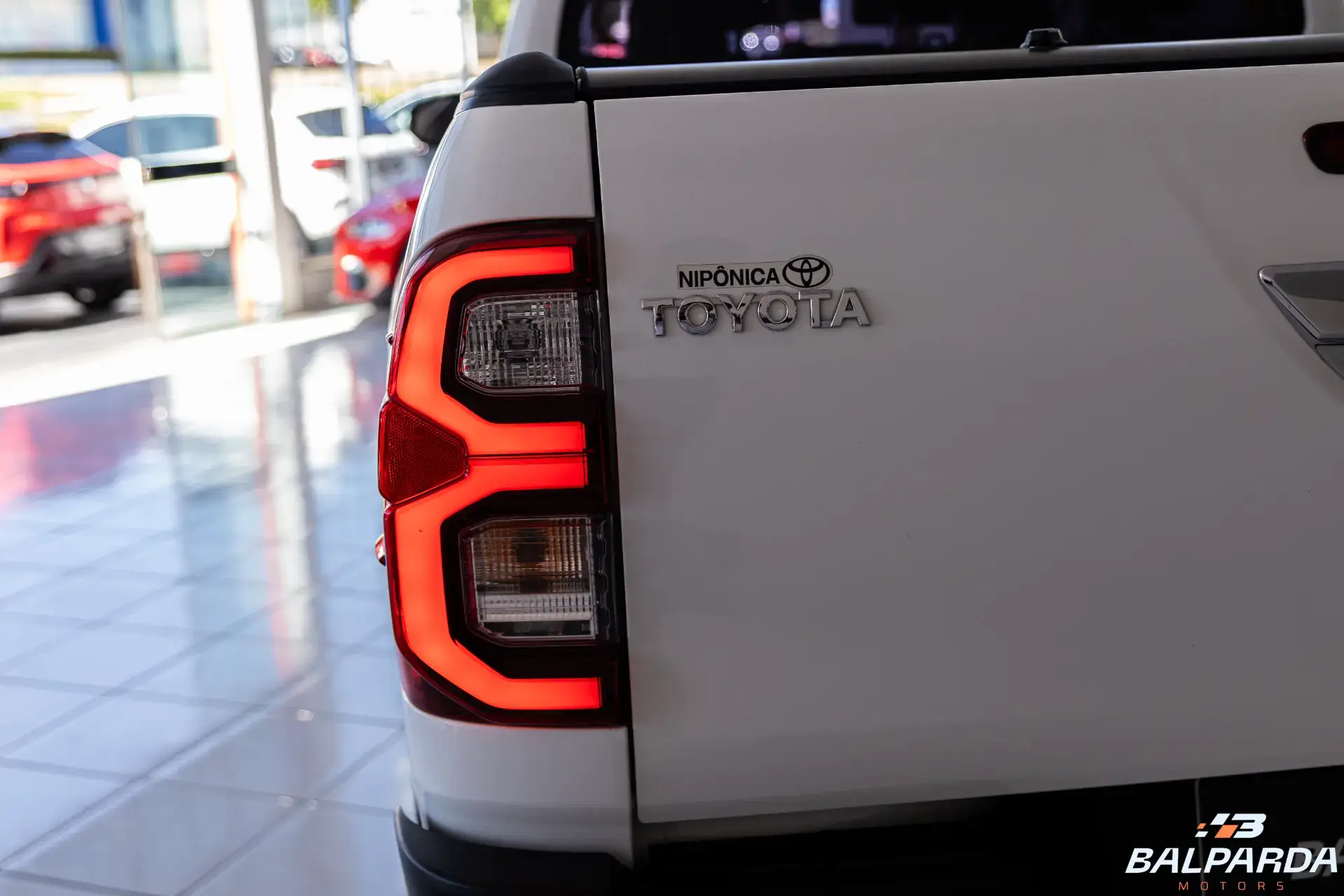 Toyota Hilux CDSRXA 4FD - foto 9