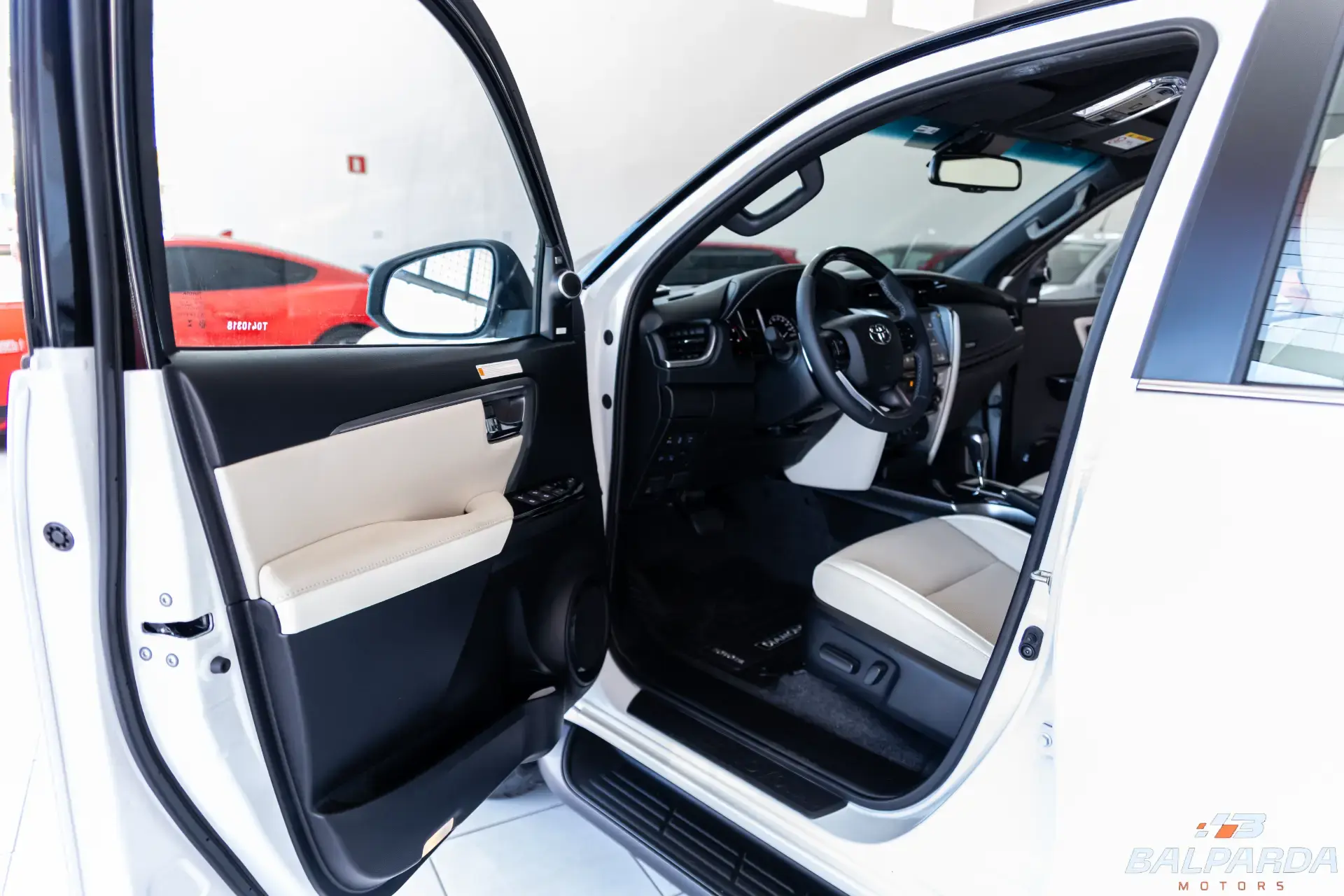 Toyota Hilux SWSRXA4FD - foto 18