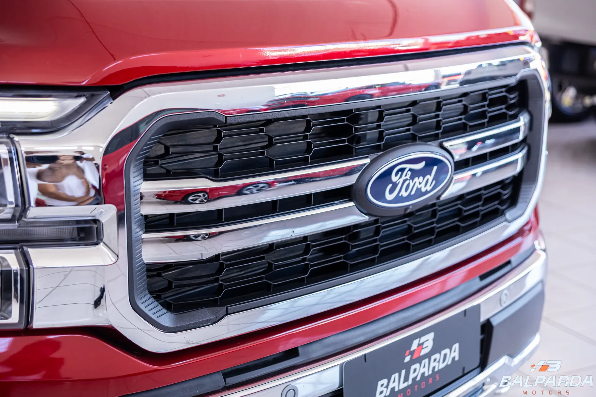 Ford F-150 4X4 Crew 5.0L V8L - foto 5