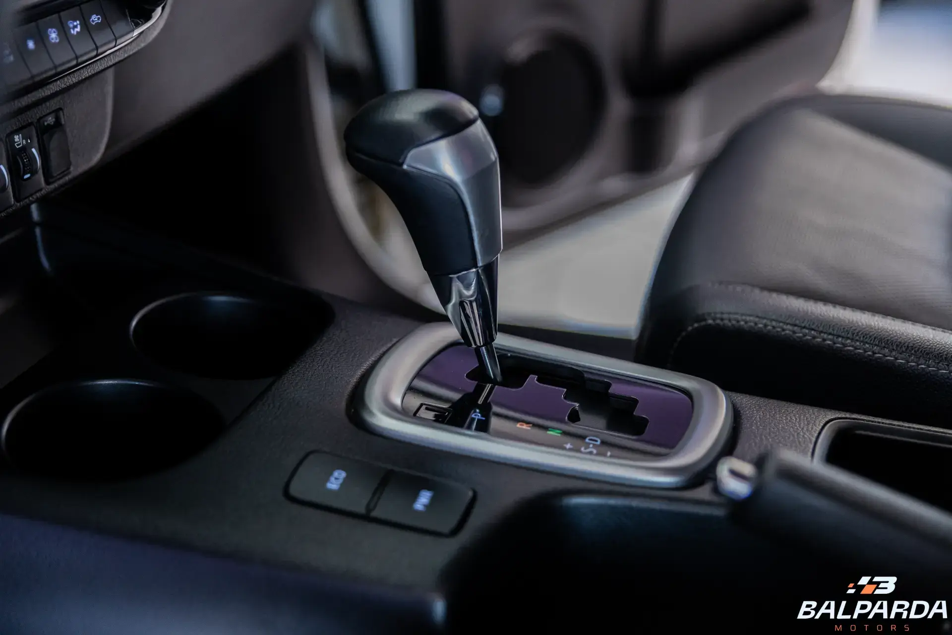 Toyota Hilux CDSRXA 4FD - foto 16