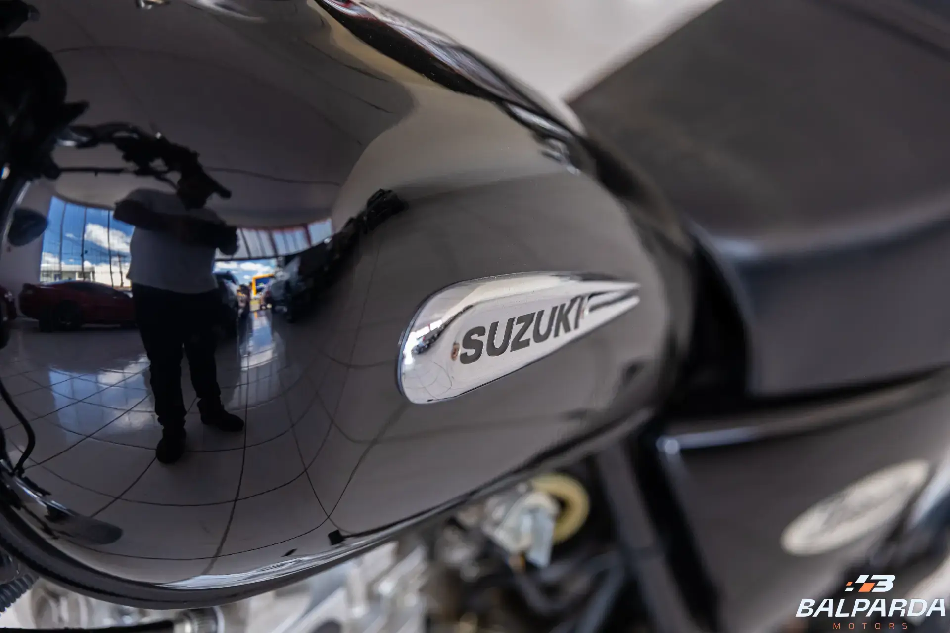 SUZUKI INTRUDER - foto 7