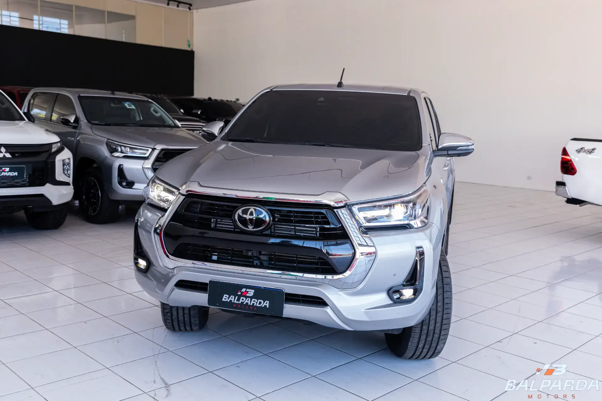 Toyota Hillux CDSRXA 4FD