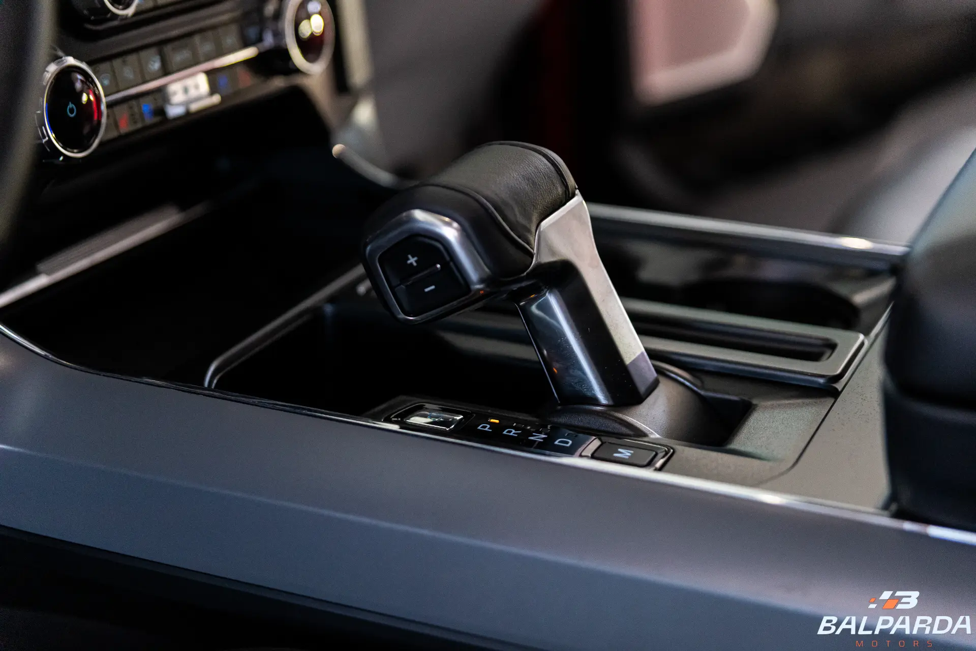 Ford F-150 4X4 Crew 5.0L V8L - foto 17