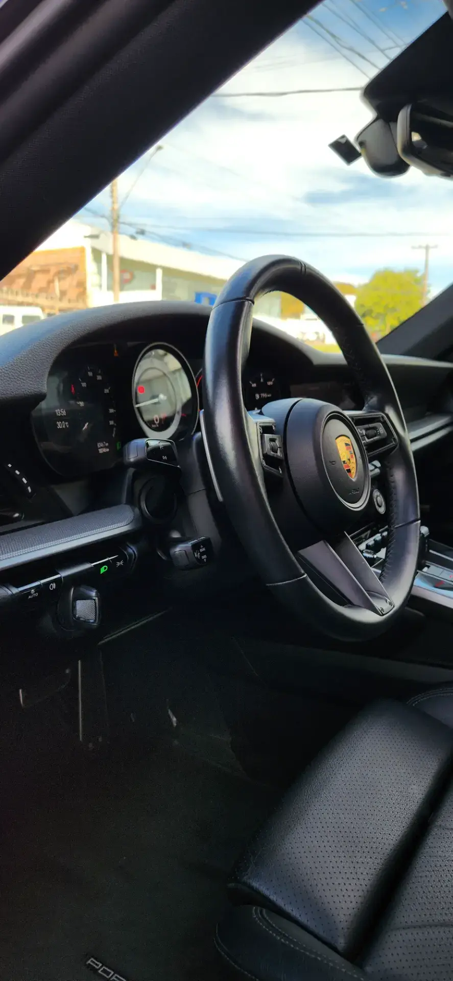 Porsche 911 Carrera - foto 6