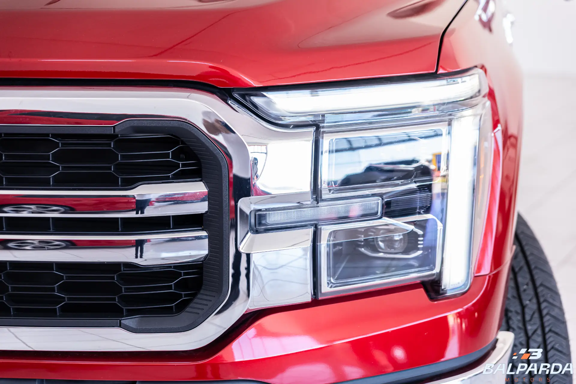 Ford F-150 4X4 Crew 5.0L V8L - foto 7