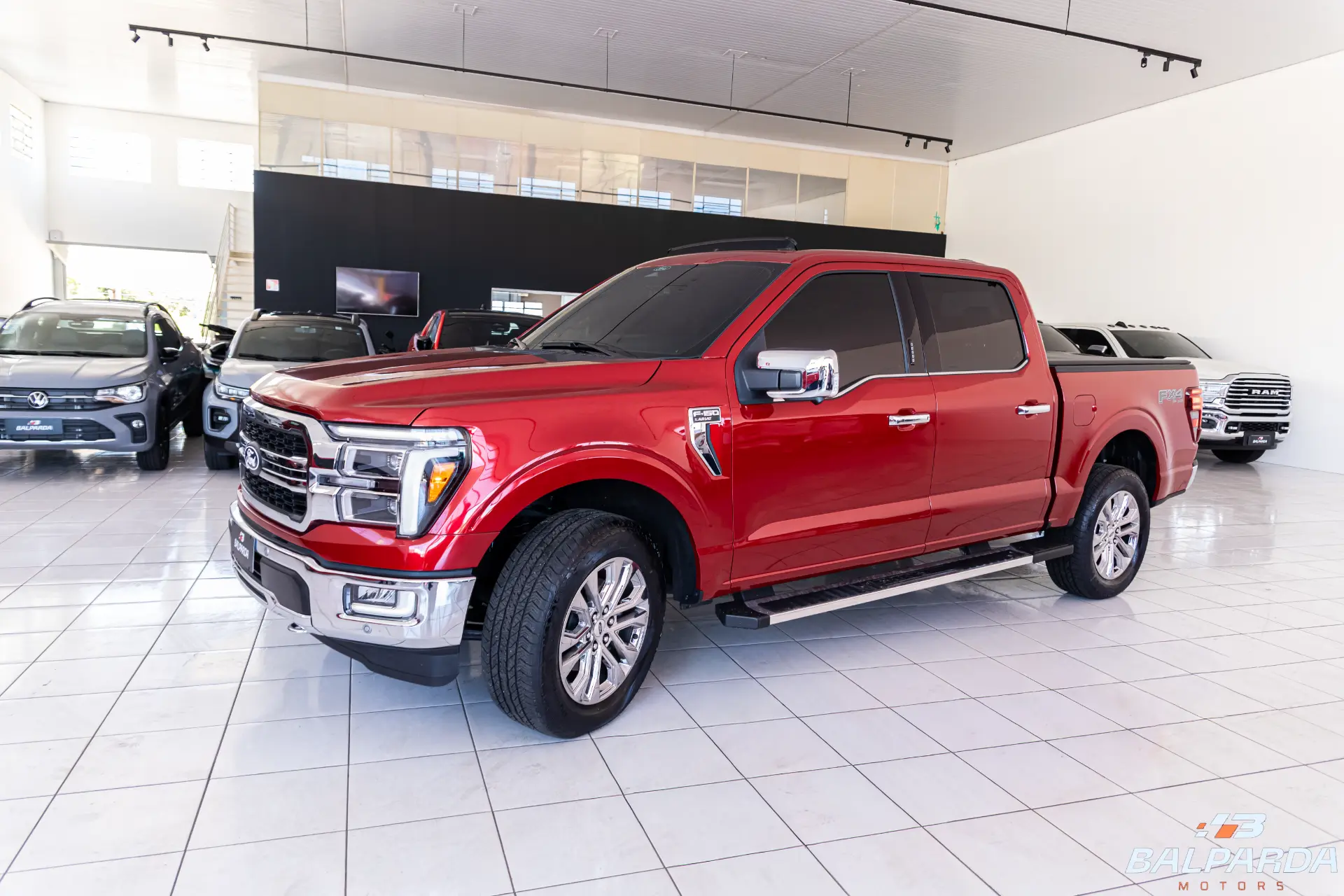 Ford F-150 4X4 Crew 5.0L V8L - foto 2