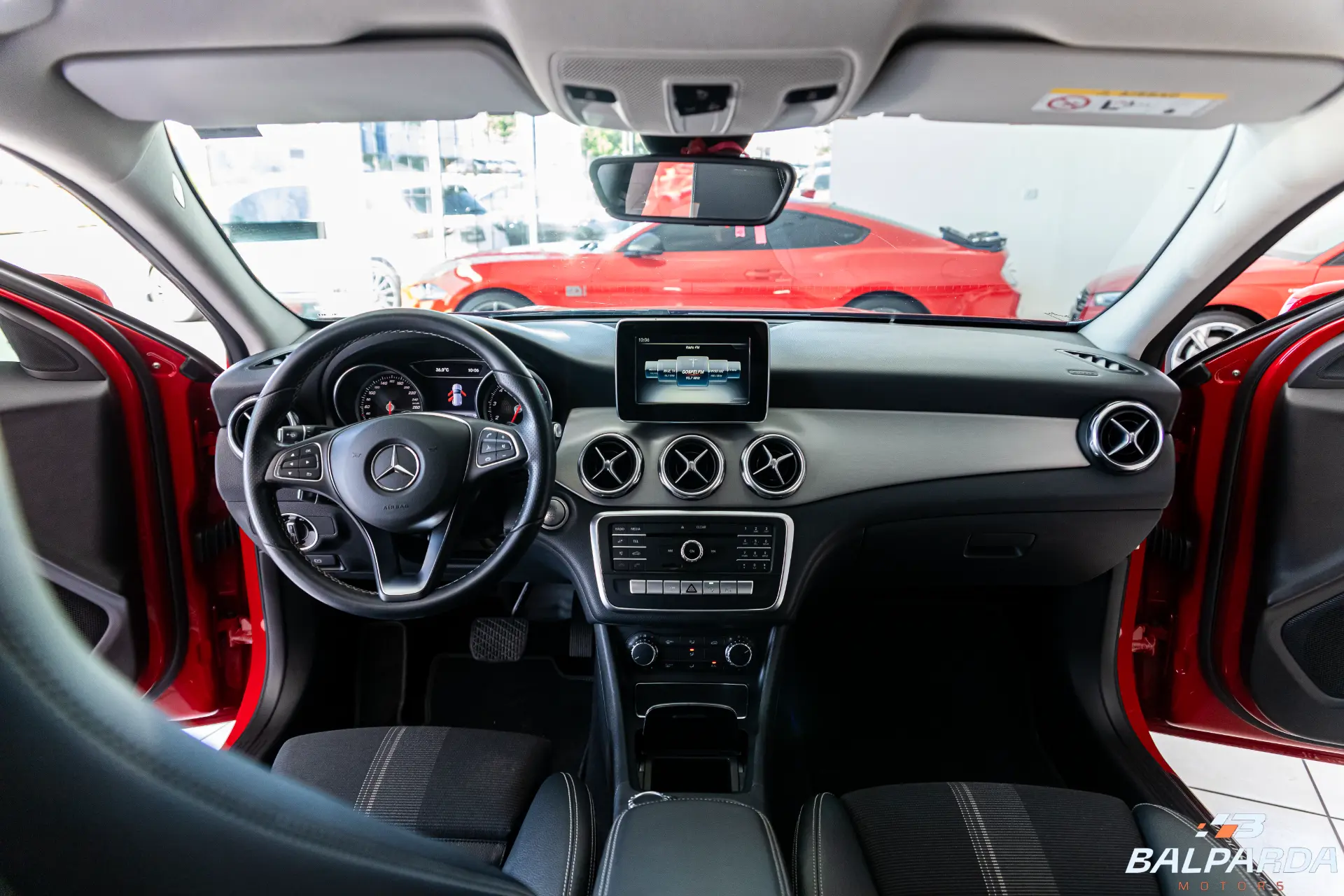 Mercedes Benz GLA 200FF - foto 18